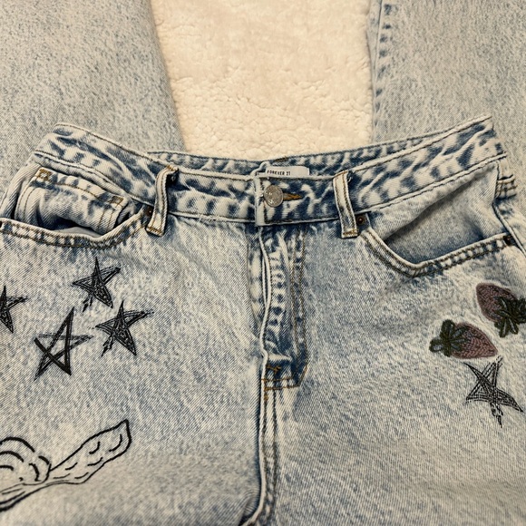 Forever 21 Angel Doodle Embroidered 90s High Rise Jeans Size 29 - Picture 6 of 11